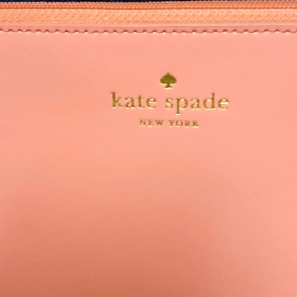 KATE SPADE Top Zippered Wristlet. Pink/Salmon - Picture 2 of 8